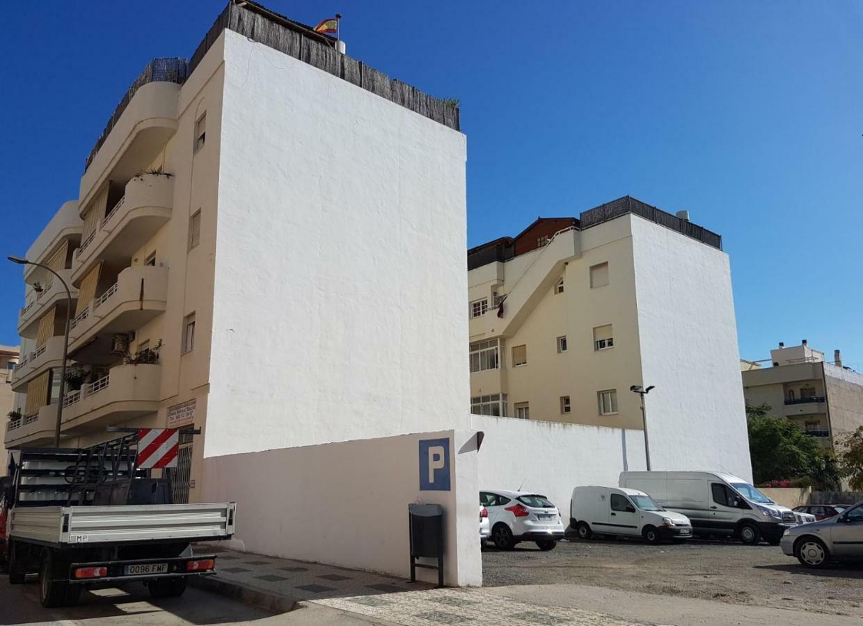 Apartamento En Nerja Luaran gambar